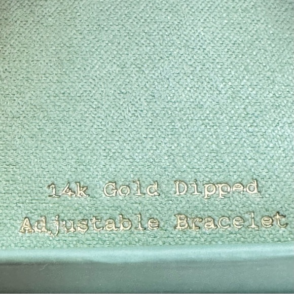 A New Day 14K Dipped Gold Embroidered Heart Tassel Adjustable Bracelet New Nib - Picture 5 of 8